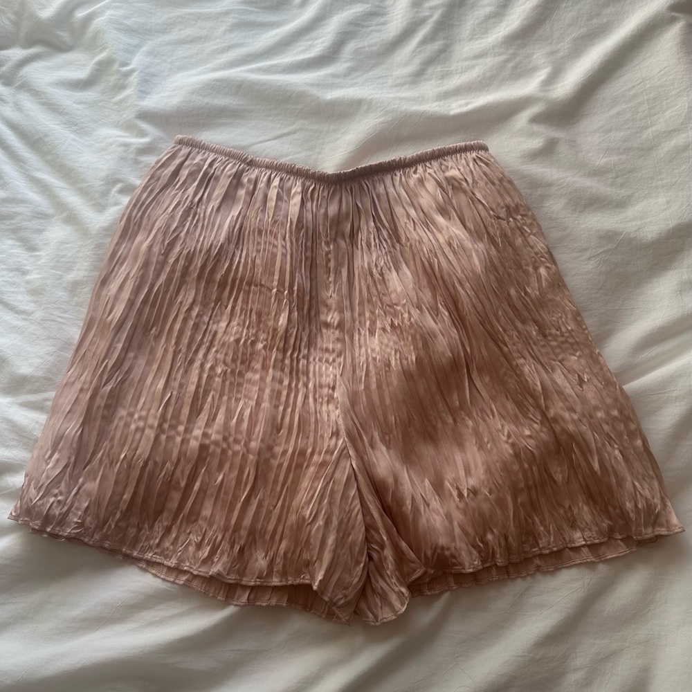 Vince Blush Pleated Shorts